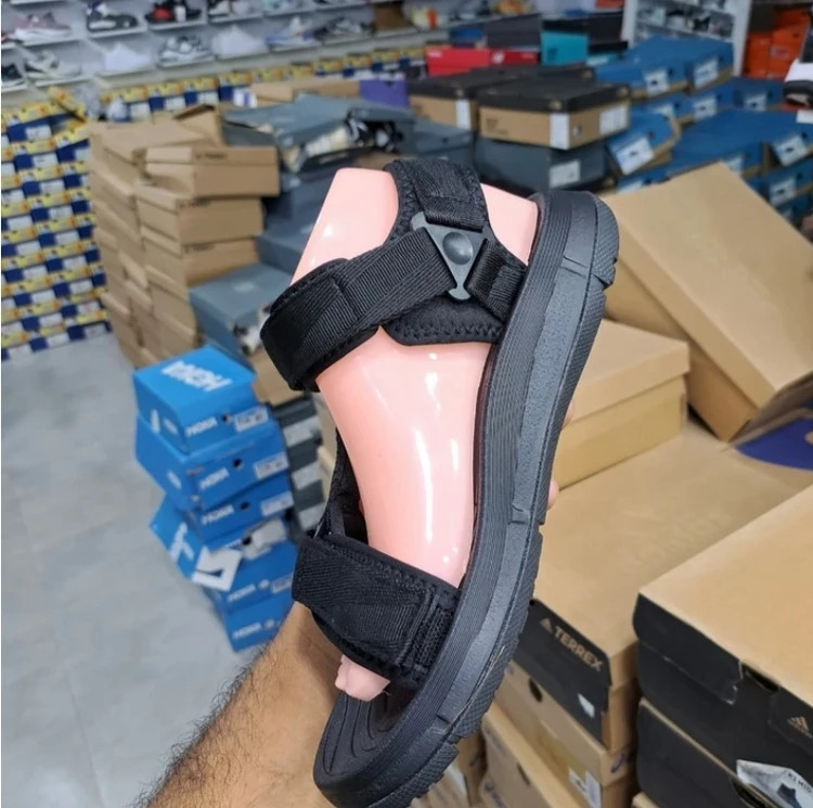 صندل اسکیچرز ویتنامی وارداتی - سایز 38 تا 45