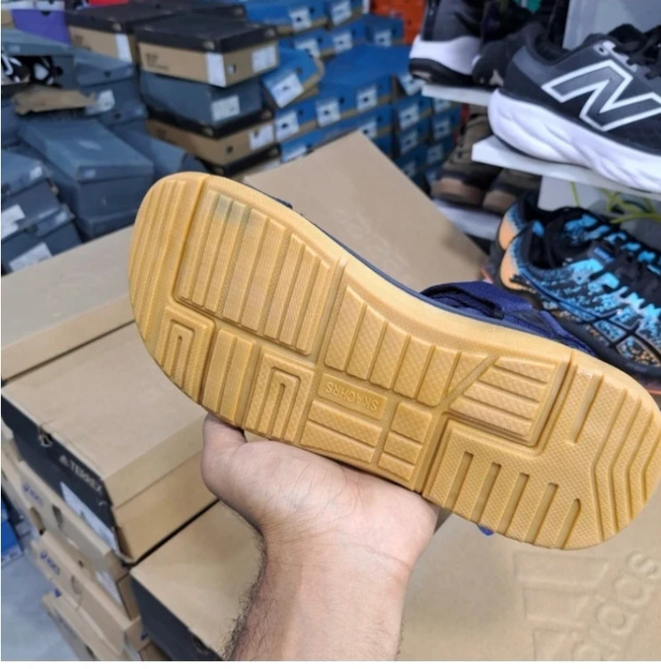 صندل اسکیچرز ویتنامی وارداتی - سایز 38 تا 45