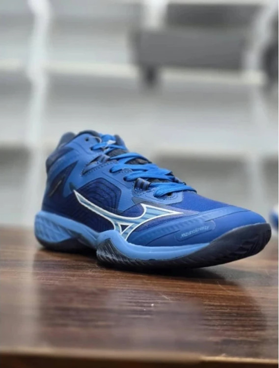 کتونی میزانو ویتنامی وارداتی مناسب والیبال، بدمینتون و... - سایز 40 تا 45 - Mizauno Wave Lithning ZY