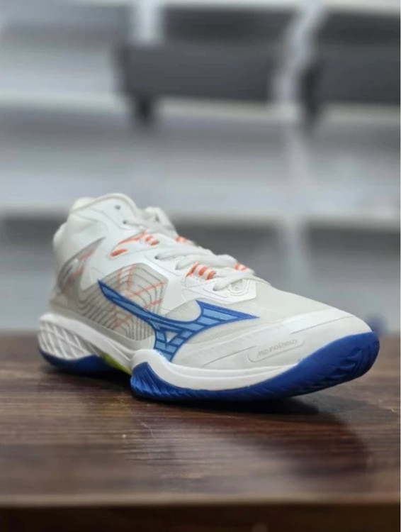 کتونی میزانو ویتنامی وارداتی مناسب والیبال، بدمینتون و... - سایز 40 تا 45 - Mizauno Wave Lithning ZY