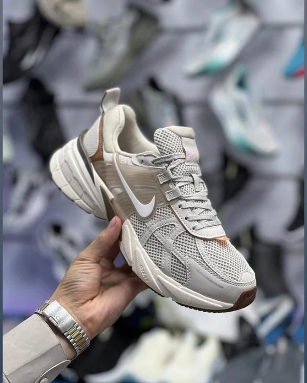 کتونی نایکی وی تو کی ویتنامی وارداتی - سایز 38 تا 45 - Nike V2k Run