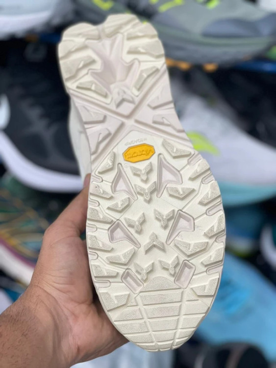 کتونی هوکا ویتنامی وارداتی - سایز 40 تا 45 - Hoka Anacapa Breeze Low