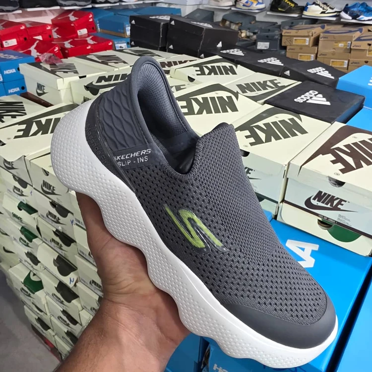 کتونی اسکیچرز ویتنامی وارداتی  - سایز 40 تا 45 - Skechers Slip-ins Uomo
