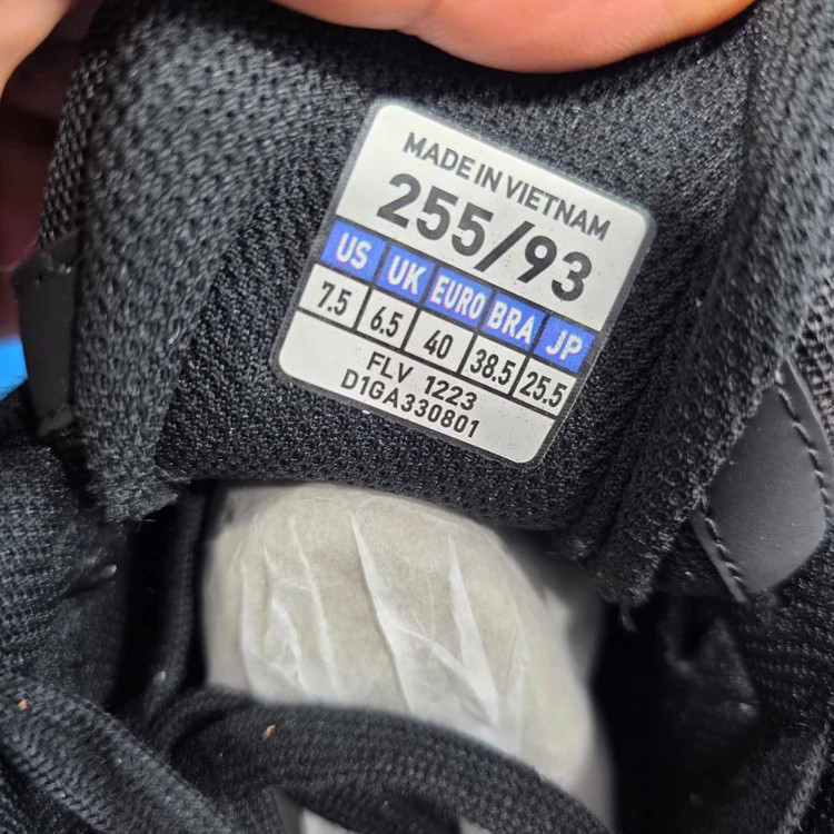 کتونی میزانو ویو رایدر بتا ویتنامی وارداتی - سایز 40 تا 45 - Mizuno x Graphpaper Wave Rider Beta