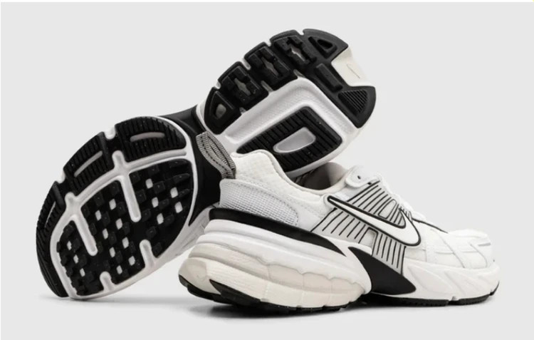 کتونی نایکی وی تو کی ویتنامی وارداتی - سایز 38 تا 45 - Nike V2k Run