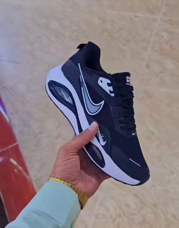 کتونی نایکی ایر زوم وینفلو ویتنامی وارداتی - سایز 40 تا 45 - Nike Zoom Vaporfly
