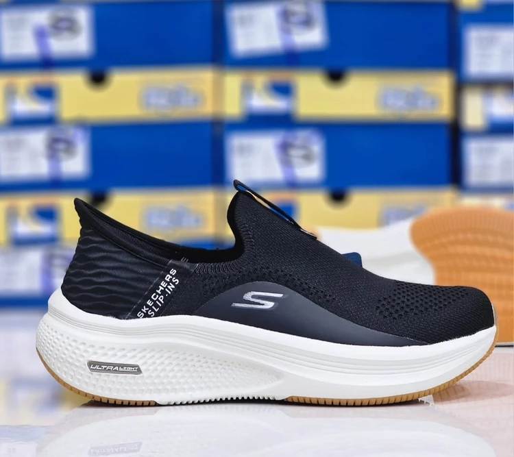 کفش طبی اسکیچرز اسلیپ اومو ویتنامی وارداتی/سایز 40 الی 45/Skechers Slip-ins Uomo/ فروش عمده و تک