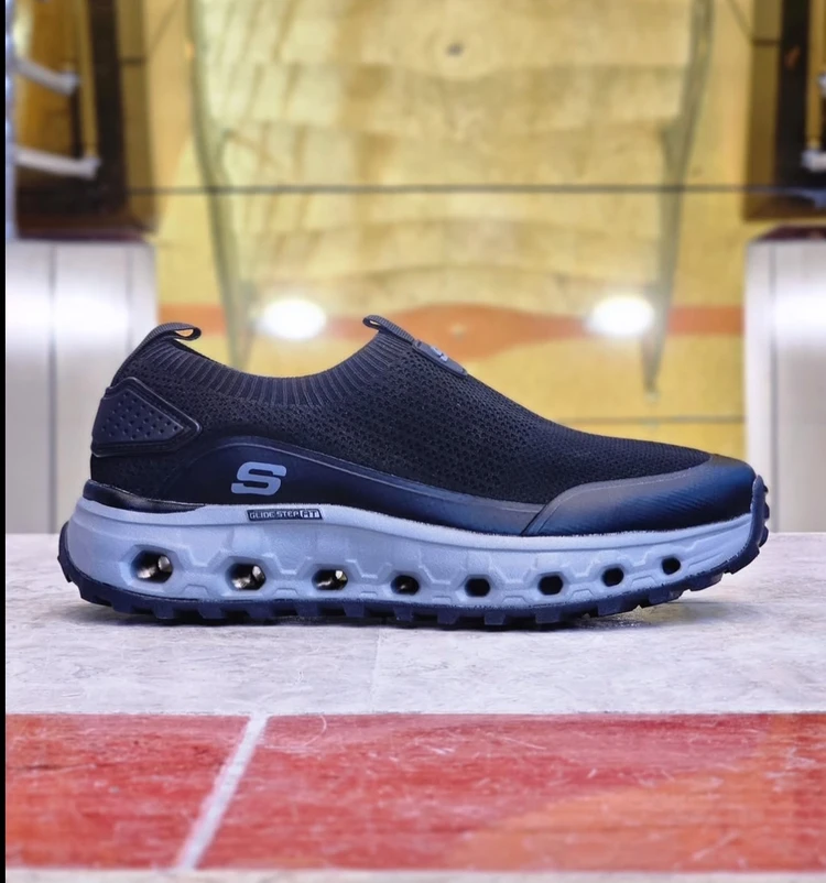 کتونی اسکیچرز ویتنامی وارداتی  - سایز 40 تا 45 - Skechers Glide Step Hands-Free Slip-ins