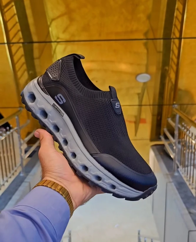 کتونی اسکیچرز ویتنامی وارداتی  - سایز 40 تا 45 - Skechers Glide Step Hands-Free Slip-ins