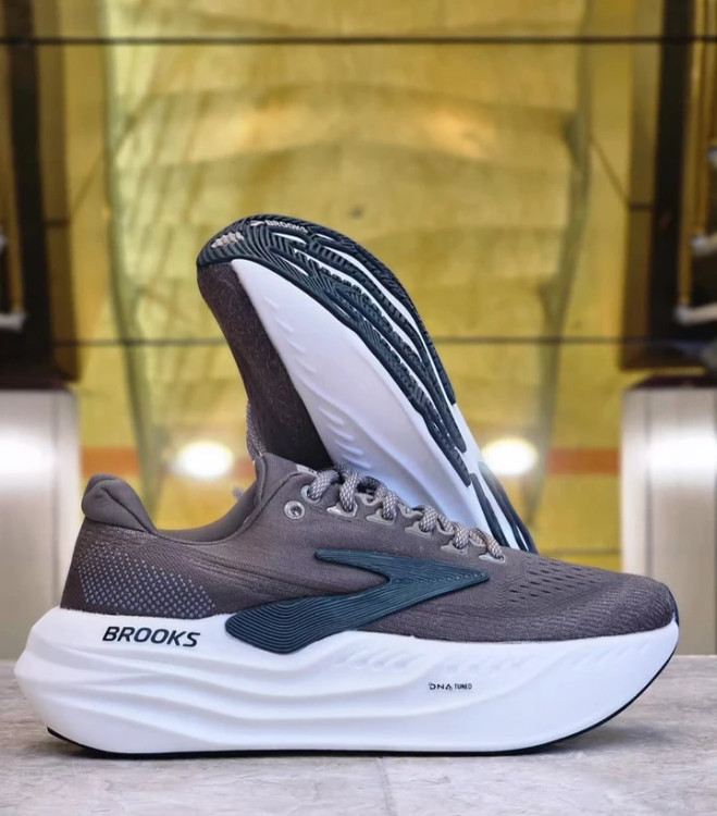 کتونی بروکس گلیسرین 22 ویتنامی وارداتی - سایز 40 تا 45 - Brooks Glycerin StealthFit 22