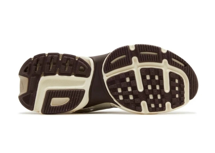 کتونی نایکی وی تو کی ویتنامی وارداتی - سایز 37 تا 45 - Nike V2k Run