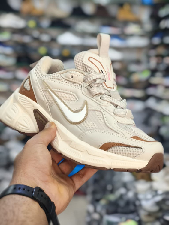 کتونی نایکی وی فایو کی ویتنامی وارداتی - سایز 37 تا 40 - Nike V5k Run