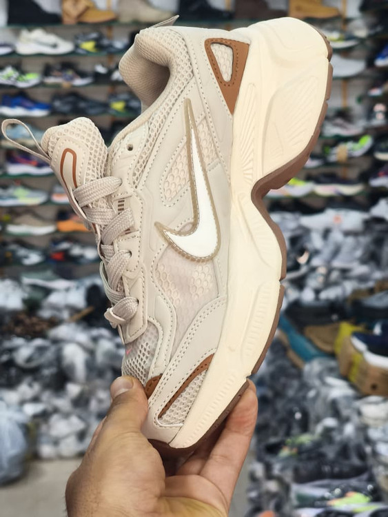 کتونی نایکی وی فایو کی ویتنامی وارداتی - سایز 37 تا 40 - Nike V5k Run