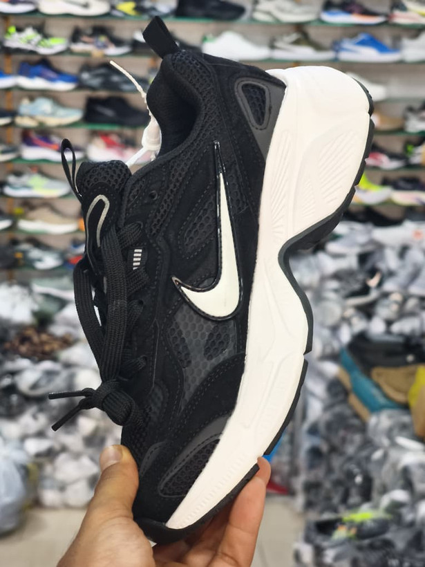کتونی نایکی وی فایو کی ویتنامی وارداتی - سایز 37 تا 40 - Nike V5k Run کپی