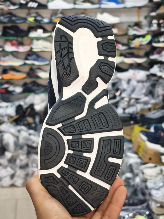 کتونی نایکی وی فایو کی ویتنامی وارداتی - سایز 37 تا 40 - Nike V5k Run کپی