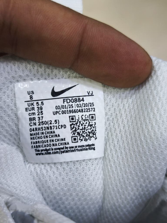 کتونی نایکی وی فایو کی ویتنامی وارداتی - سایز 37 تا 40 - Nike V5k Run