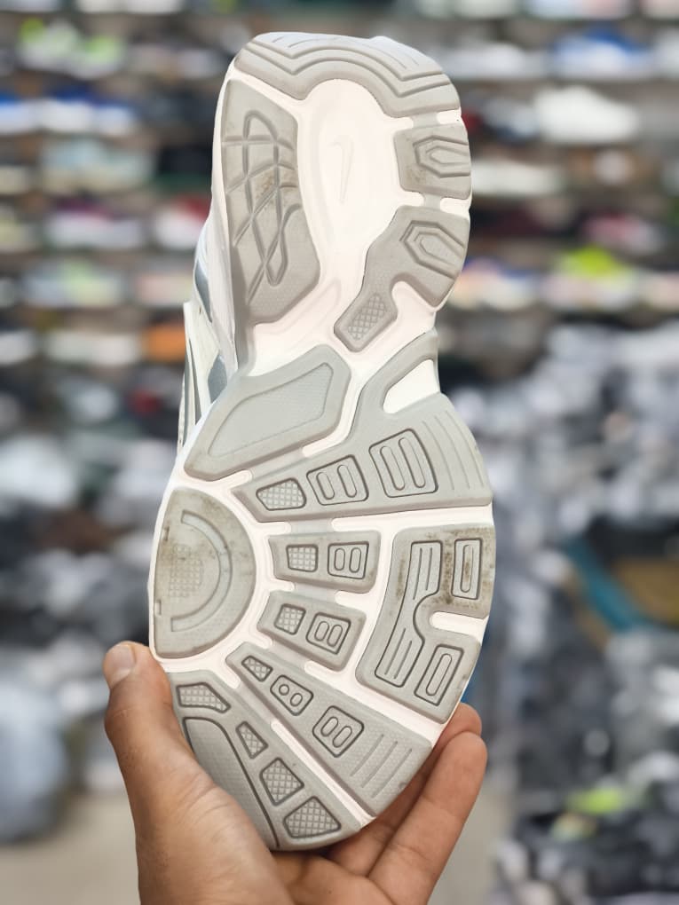 کتونی نایکی وی فایو کی ویتنامی وارداتی - سایز 37 تا 40 - Nike V5k Run