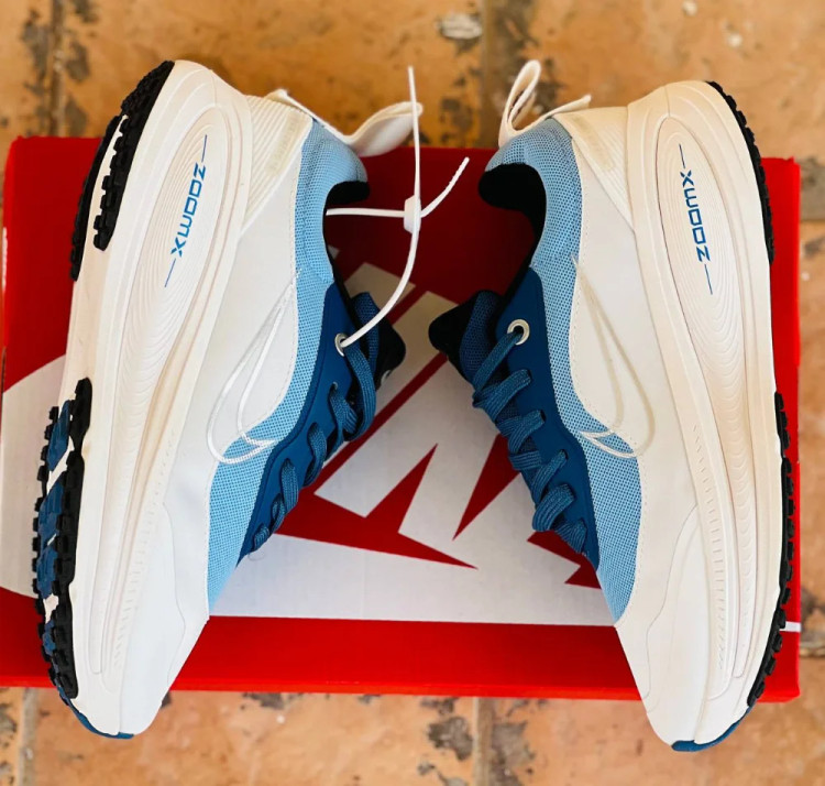 کتونی نایکی ایر ومرو 18 ویتنامی وارداتی - سایز 37 تا 40 - Nike Air Vomero 18