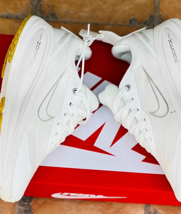 کتونی نایکی ایر ومرو 18 ویتنامی وارداتی - سایز 37 تا 45 - Nike Air Vomero 18