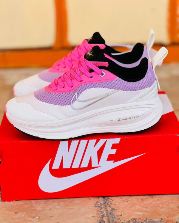 کتونی نایکی ایر ومرو 18 ویتنامی وارداتی - سایز 37 تا 40 - Nike Air Vomero 18