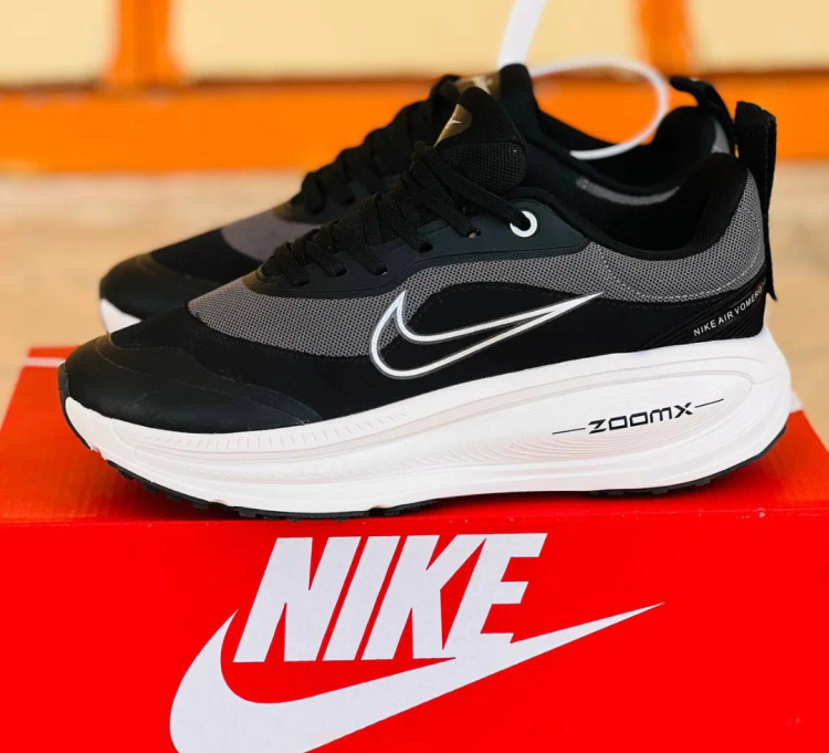 کتونی نایکی ایر ومرو 18 ویتنامی وارداتی - سایز 37 تا 45 - Nike Air Vomero 18