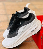 کتونی نایکی ایر ومرو 18 ویتنامی وارداتی - سایز 40 تا 45 - Nike Air Vomero 18