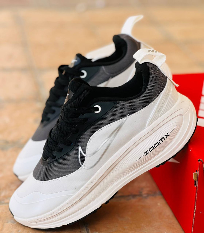کتونی نایکی ایر ومرو 18 ویتنامی وارداتی - سایز 40 تا 45 - Nike Air Vomero 18