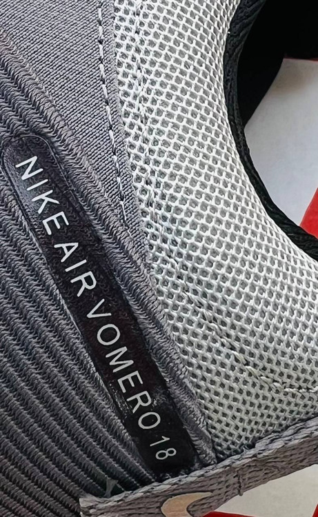 کتونی نایکی ایر ومرو 18 ویتنامی وارداتی - سایز 40 تا 45 - Nike Air Vomero 18
