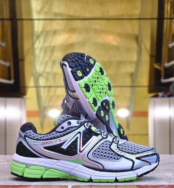 کتونی نیوبالانس 860v3 ویتنامی وارداتی - سایز 40 تا 45 - Newbalance 860v3