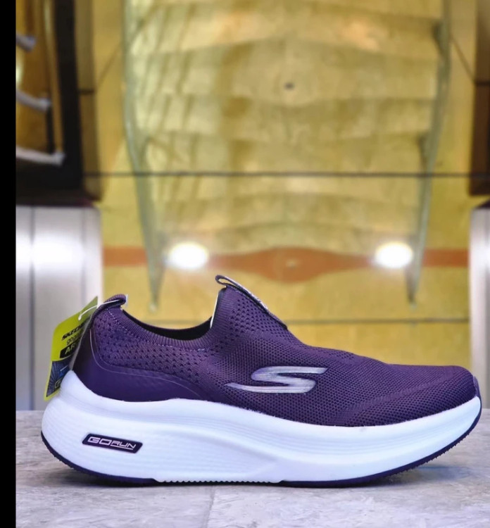 کتونی اسکیچرز گو ران 2025 ویتنامی وارداتی - سایز 37 تا 40 - Skechers Max Cushioning Gorun