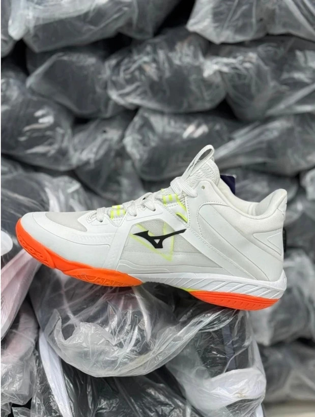 کتونی میزانو ویو لایتنینگ ویتنامی وارداتی - مناسب والیبال - سایز 40 تا 45 - Mizuno Wave Lithning ZY