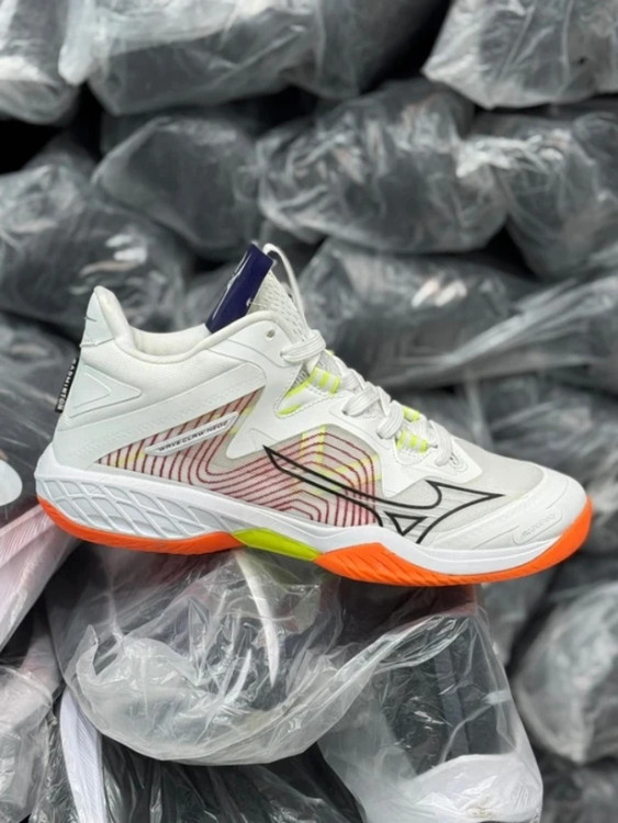 کتونی میزانو ویو لایتنینگ ویتنامی وارداتی - مناسب والیبال - سایز 40 تا 45 - Mizuno Wave Lithning ZY