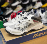 کتونی میزانو ویو لایتنینگ ویتنامی وارداتی - مناسب والیبال - سایز 40 تا 45 - Mizuno Wave Lithning ZY