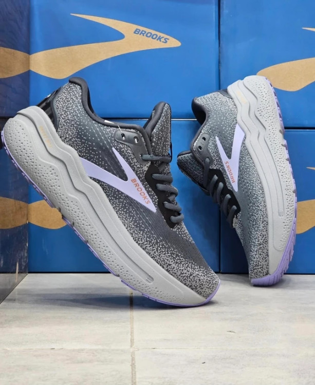 کتونی بروکس گاست مکس 2 - سایز 40 تا 45 - Brooks Ghost Max 2