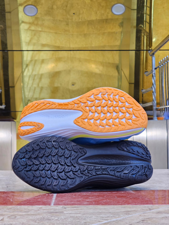 کتونی پوما مگ مکس نیترو - سایز 40 تا 45 - Puma MagMax NITRO