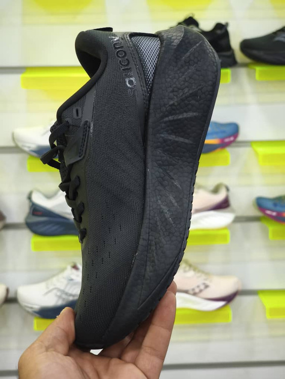 کتونی ساکونی تریمپ 22 ویتنامی وارداتی - سایز 36 تا 45 - Saucony Triumph 22