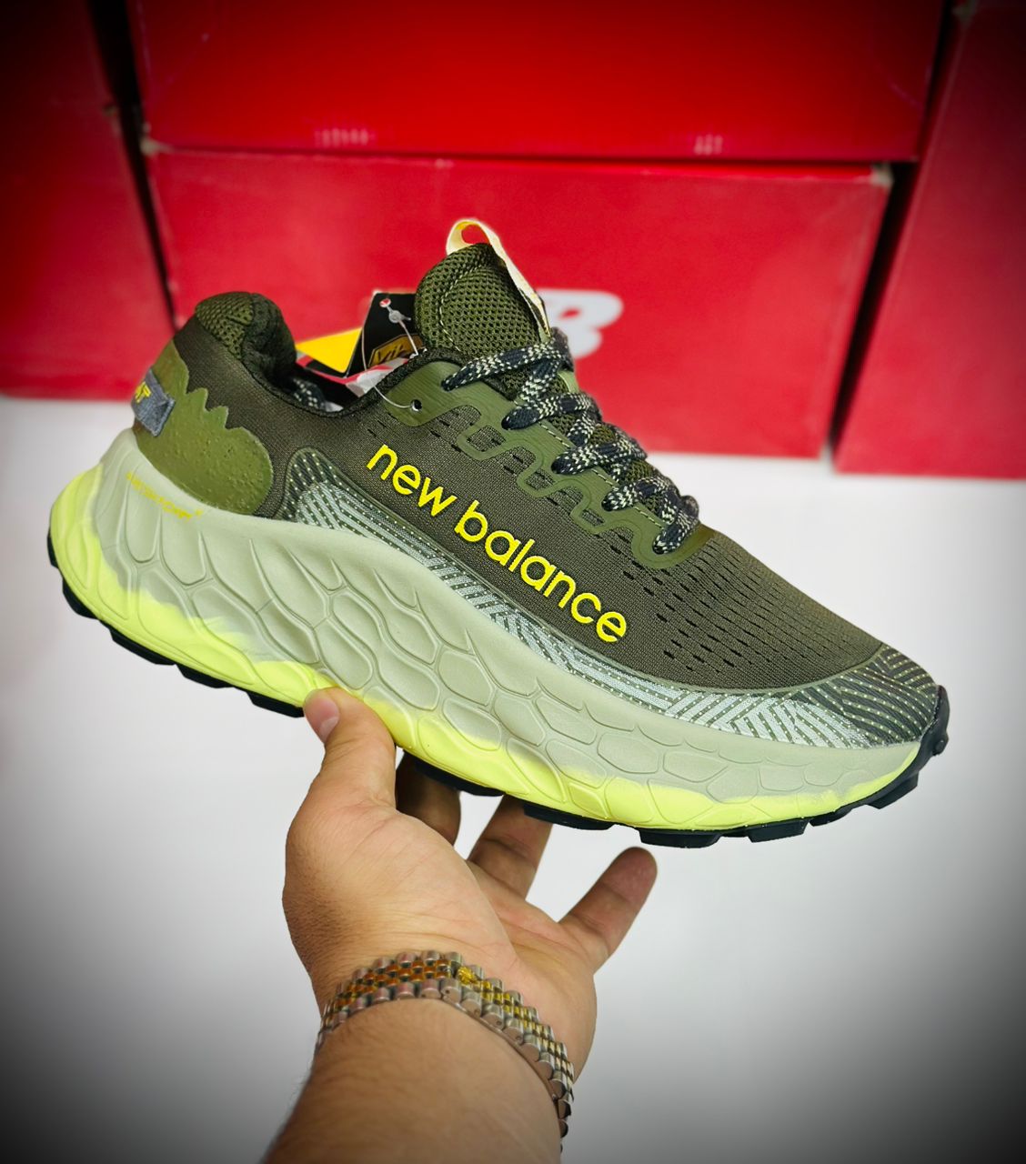 کتونی نیوبالانس فرش فوم تریل - سایز 40 تا 45 - New Balance Fresh Foam X More Trail V3