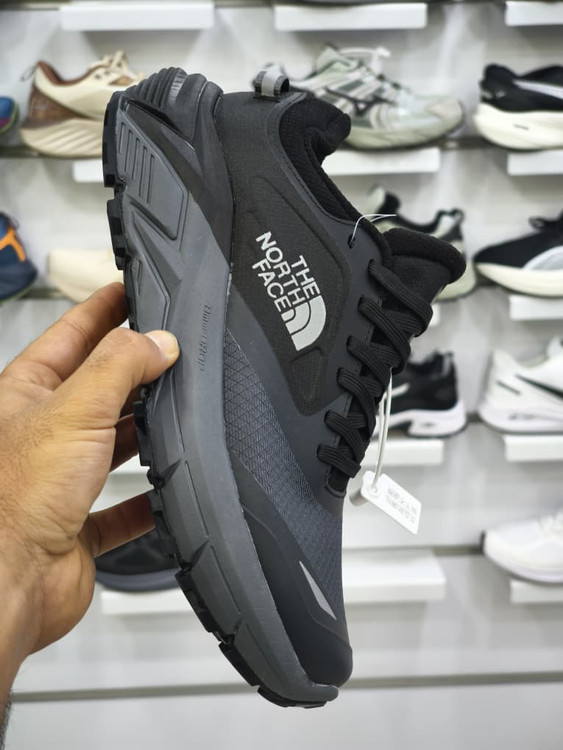 کتونی طبیعت گردی نورث فیس ضدآب - سایز 40 تا 45 - The North Face VECTIV Exploris FUTURELIGHT