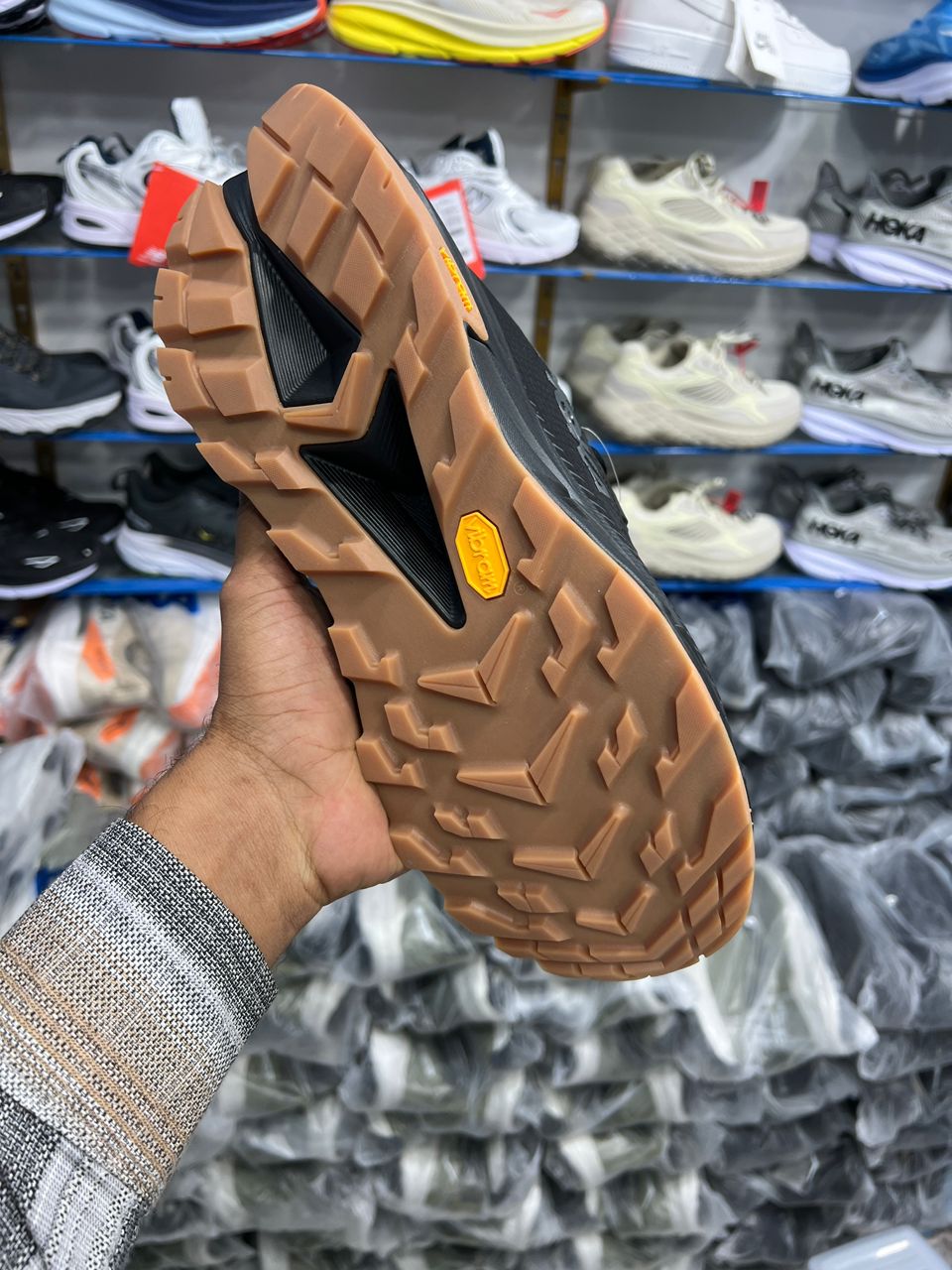 کتونی هوکا اسکای لاین گورتکس - سایز 40 تا 45 - Hoka Skyline-Float X Gore-Tex