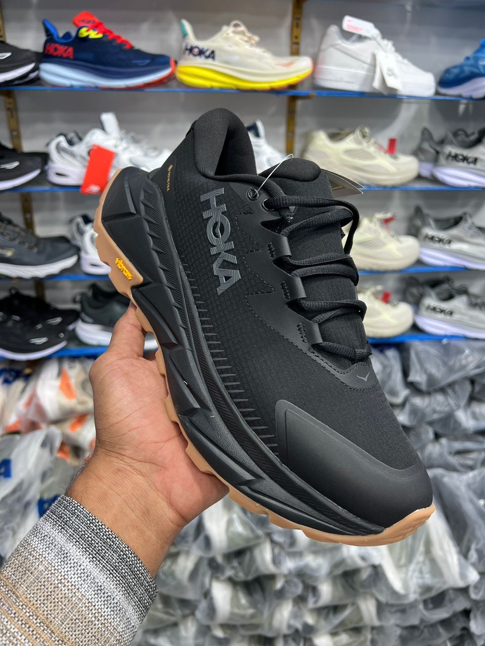 کتونی هوکا اسکای لاین گورتکس - سایز 40 تا 45 - Hoka Skyline-Float X Gore-Tex