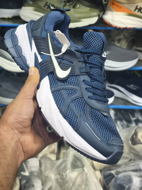 کتونی نایکی وی تو کی ویتنامی وارداتی - سایز 40 تا 45 - Nike V2k Run