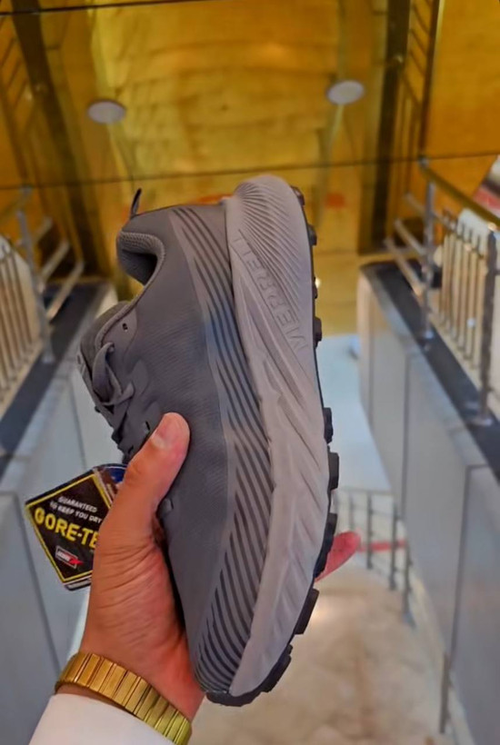 کتونی کلمبیا ضدآب - سایز 40 تا 45 - Columbia GORE-TEX