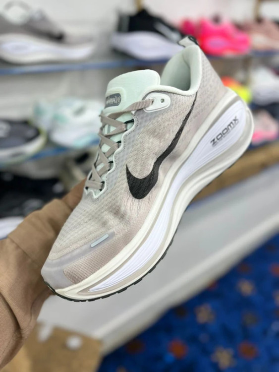 کتونی نایکی زوم کیفیت مستر - سایز 40 تا 45 - Nike Zoom