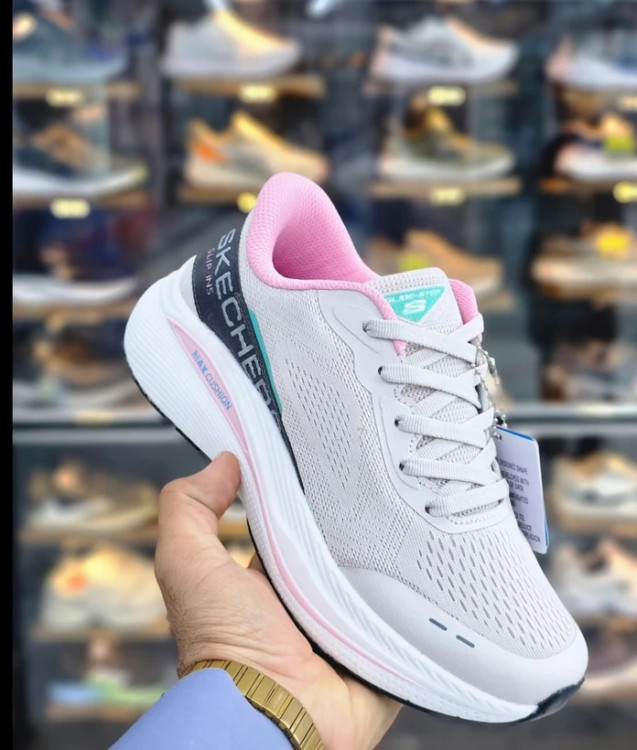 کتونی اسکیچرز ویتنامی وارداتی - سایز 37 تا 40 - Skechers Slip-ins Max Cushioning