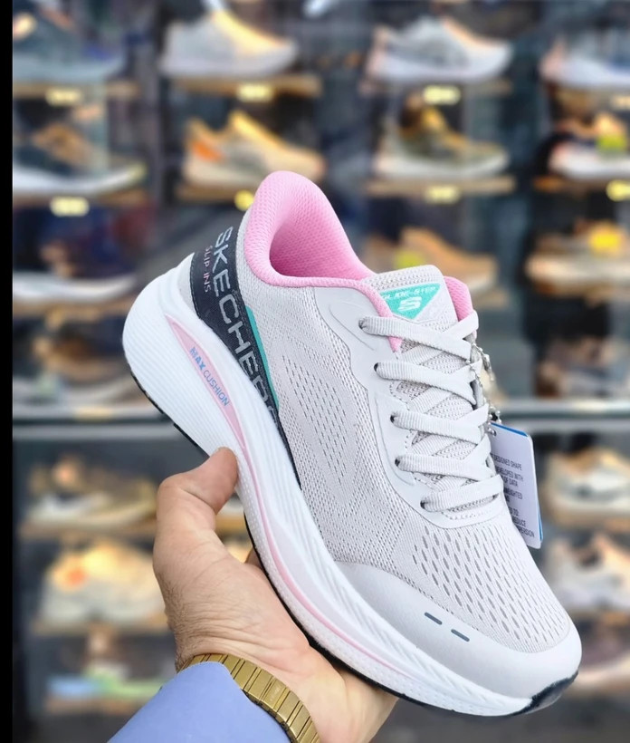 کتونی اسکیچرز ویتنامی وارداتی - سایز 37 تا 40 - Skechers Slip-ins Max Cushioning