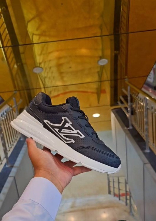 کتونی لویی ویتون کلاسیک کیفیت مستر - سایز 40 تا 45 - Louis Vuitton Classic