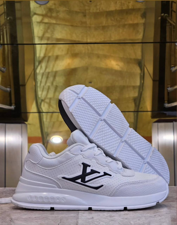 کتونی لویی ویتون کلاسیک کیفیت مستر - سایز 40 تا 45 - Louis Vuitton Classic