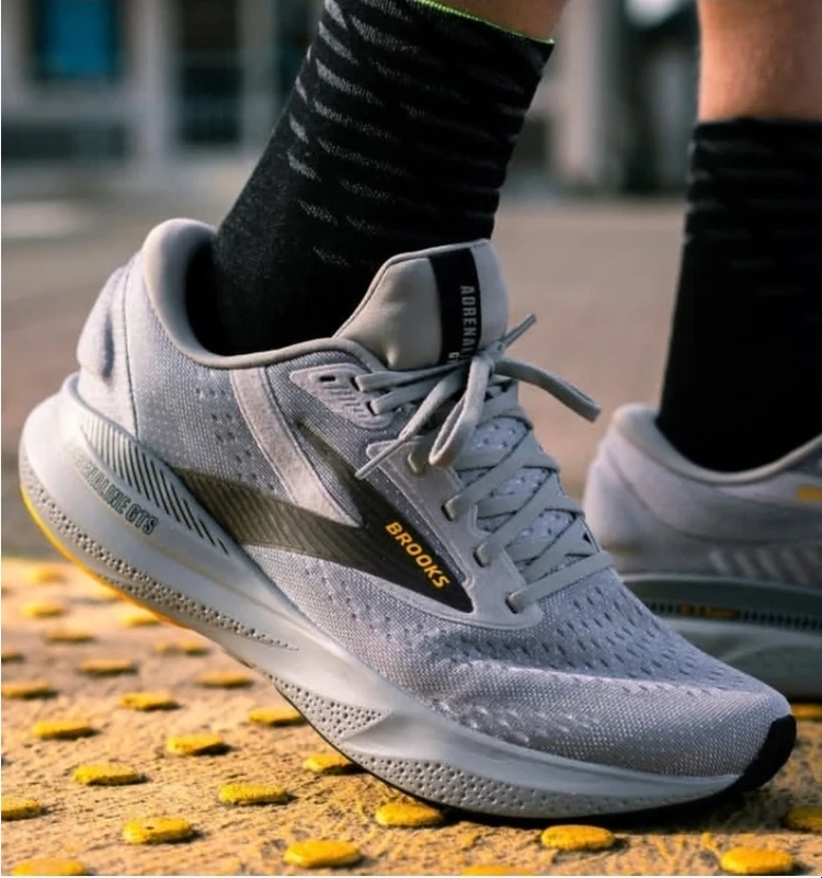 کتونی بروکس آدرنالین 24 کیفیت مستر - سایز 40 تا 45 - Brooks Adrenaline GTS 24