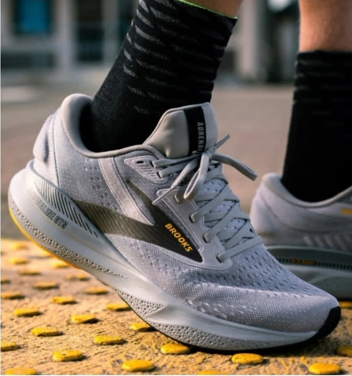 کتونی بروکس آدرنالین 24 کیفیت مستر - سایز 40 تا 45 - Brooks Adrenaline GTS 24