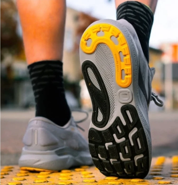 کتونی بروکس آدرنالین 24 کیفیت مستر - سایز 40 تا 45 - Brooks Adrenaline GTS 24